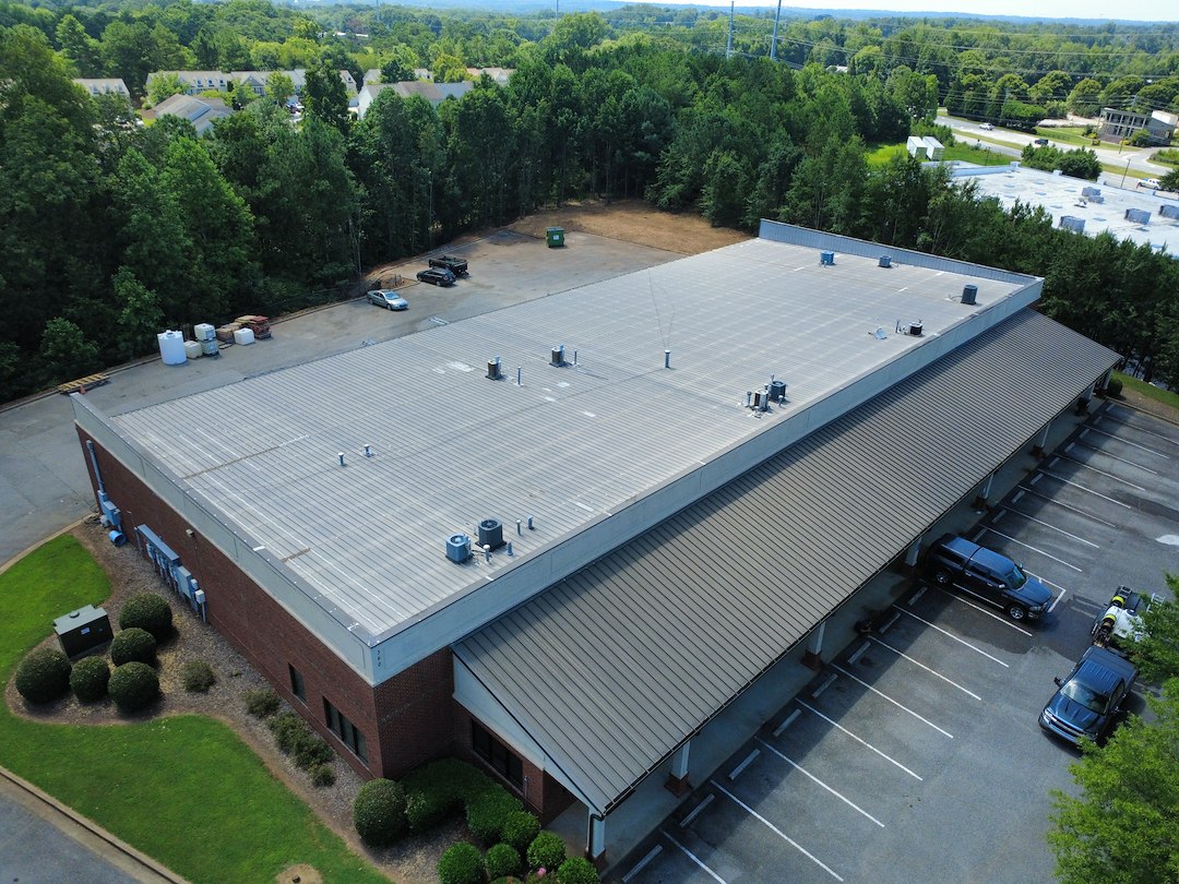 Commercial Gutter Cleaning in Alpharetta GA for Business Property Maintenance Thumbnail