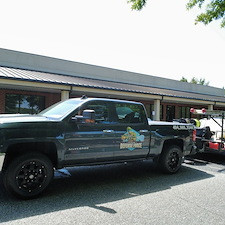 Commercial-Gutter-Cleaning-in-Alpharetta-GA-for-Business-Property-Maintenance 1